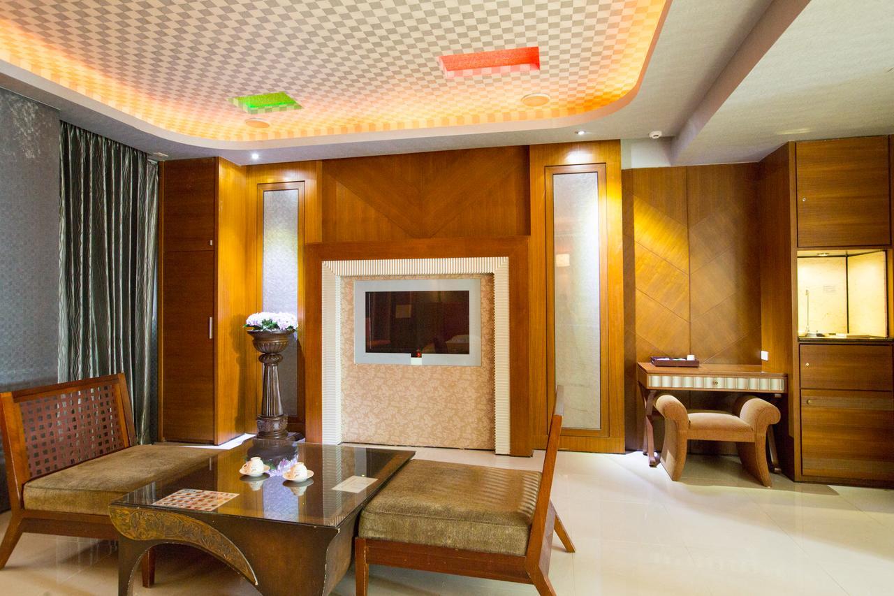 Water City Motel Daya Екстер'єр фото