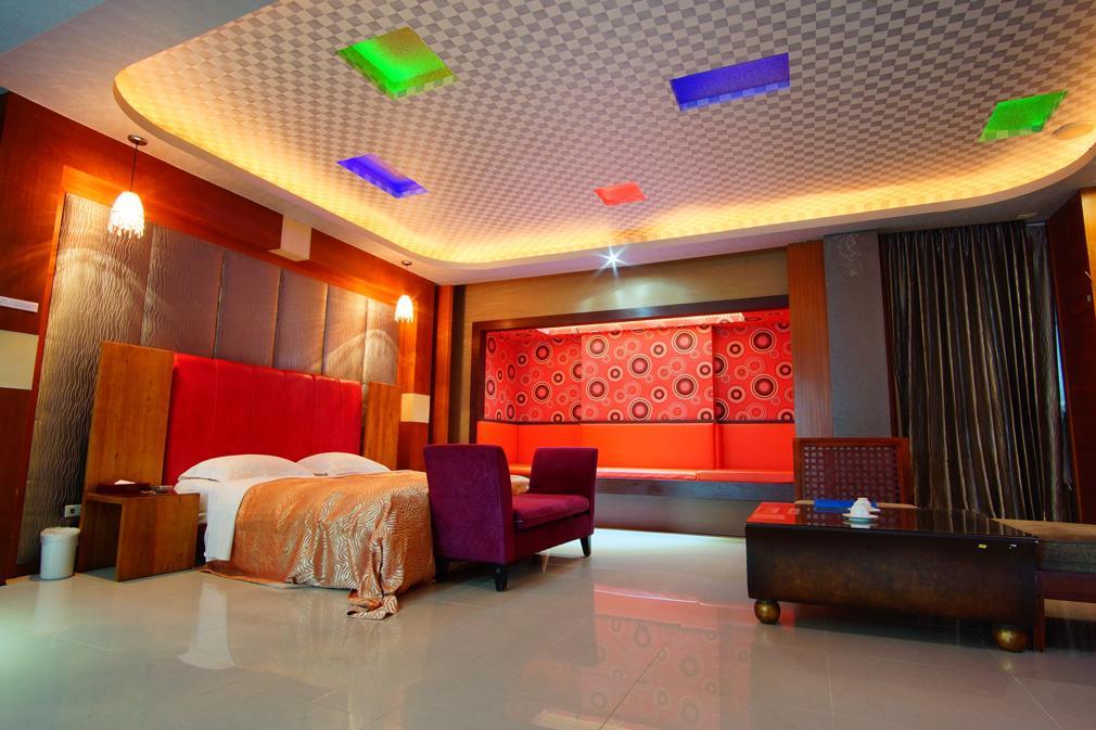 Water City Motel Daya Екстер'єр фото