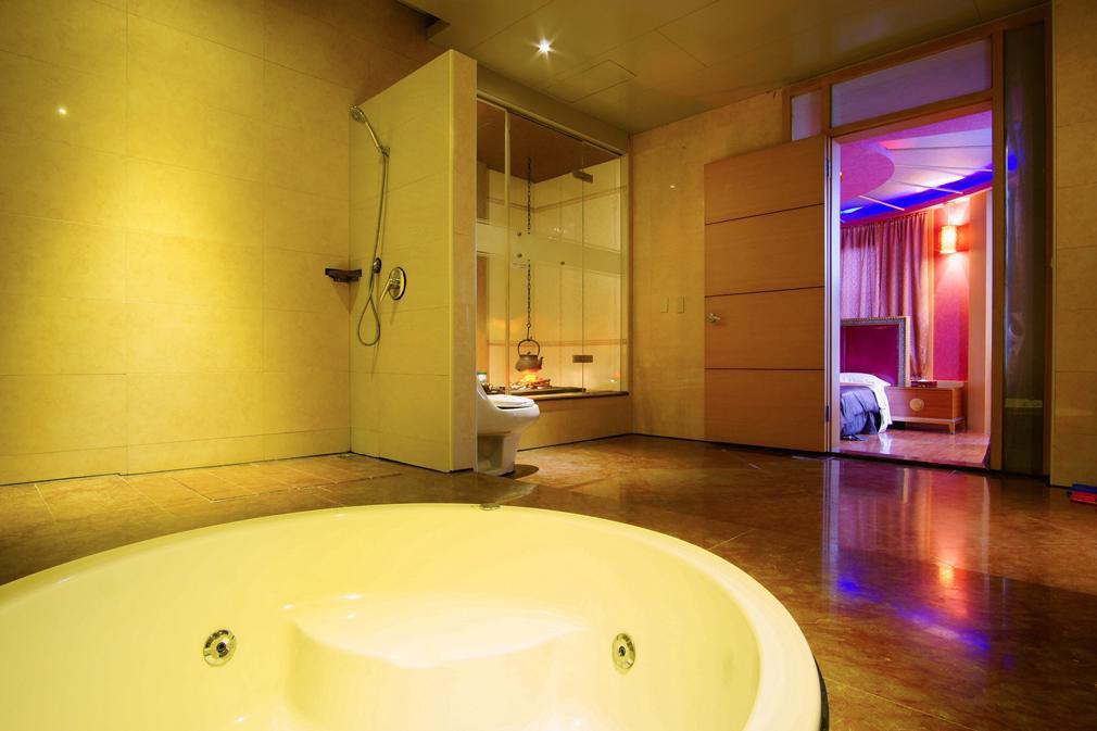 Water City Motel Daya Екстер'єр фото